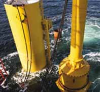 Bearing segments in deep-sea hammer
